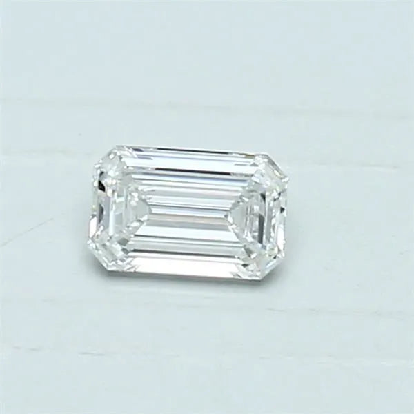 0.30ct Emerald Natural Diamond (Colour F, Clarity VVS1, GIA Certified)