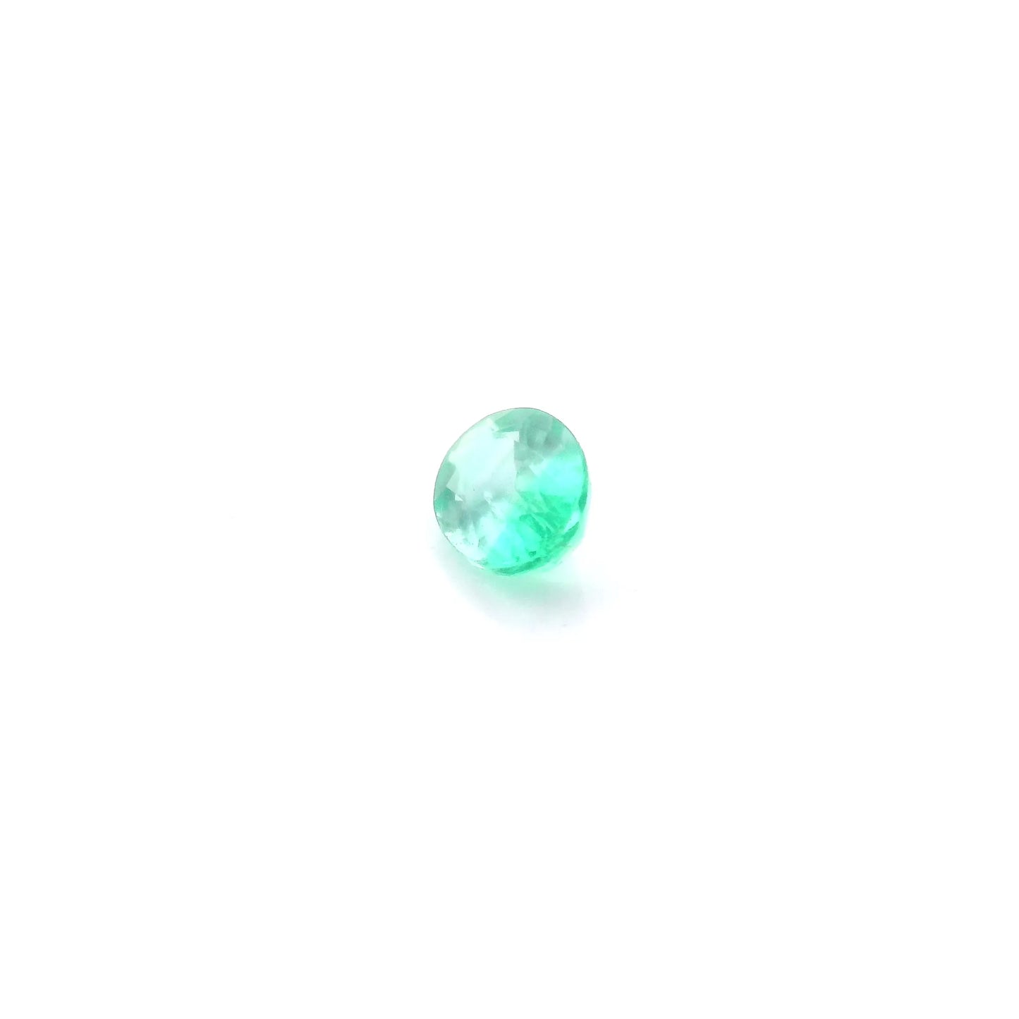 0.33ct Oval Natural Emerald (Colour Green, Clarity Slightly Included, Cut Faceted)