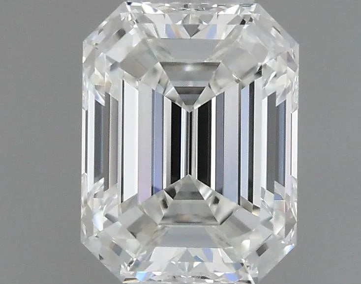 0.37ct Emerald Natural Diamond (Colour F, Clarity VVS2, GIA Certified)