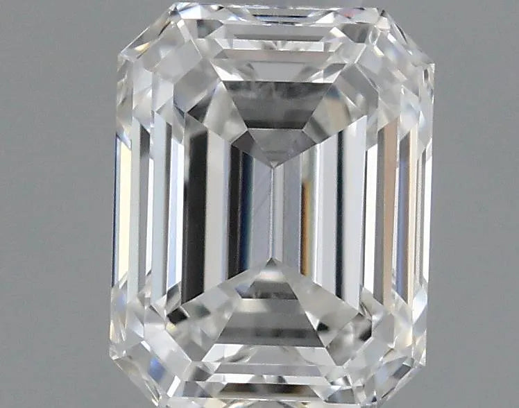0.40ct Emerald Natural Diamond (Colour F, Clarity VVS2, GIA Certified)