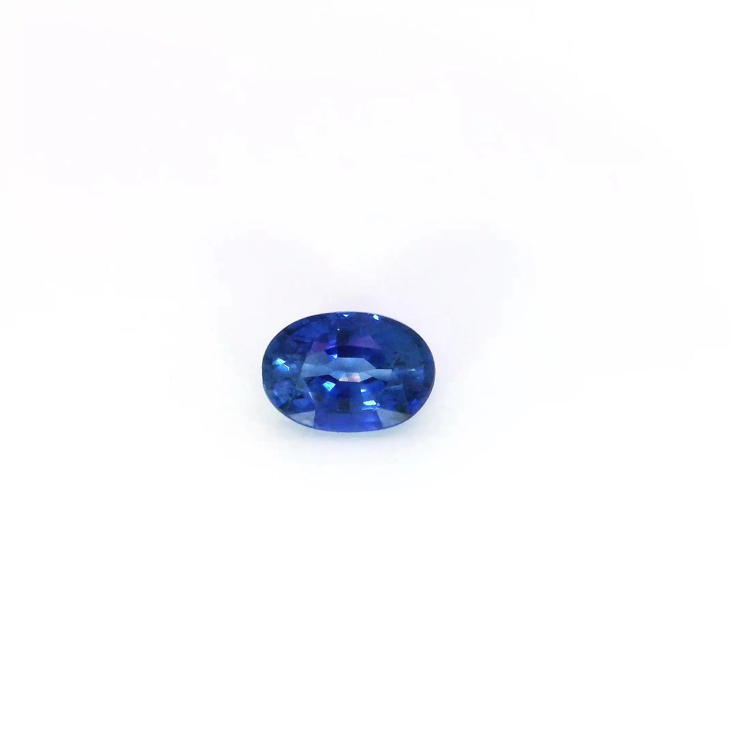 0.65ct Oval Natural Sapphire (Colour Blue, Clarity Eye Clean, Cut Faceted)