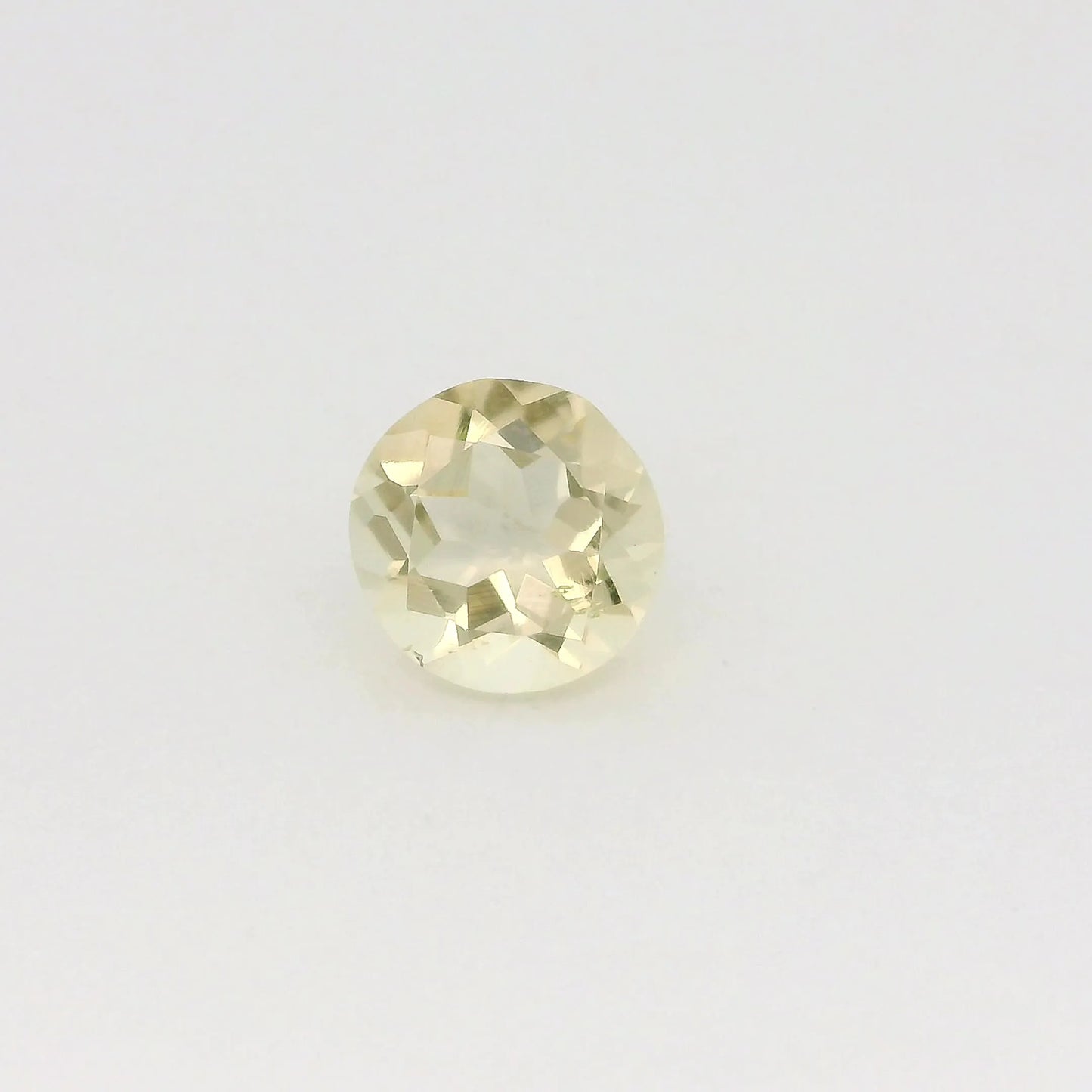 0.75ct Round Natural Citrine (Colour Yellow, Clarity Slightly Included, Cut Faceted)