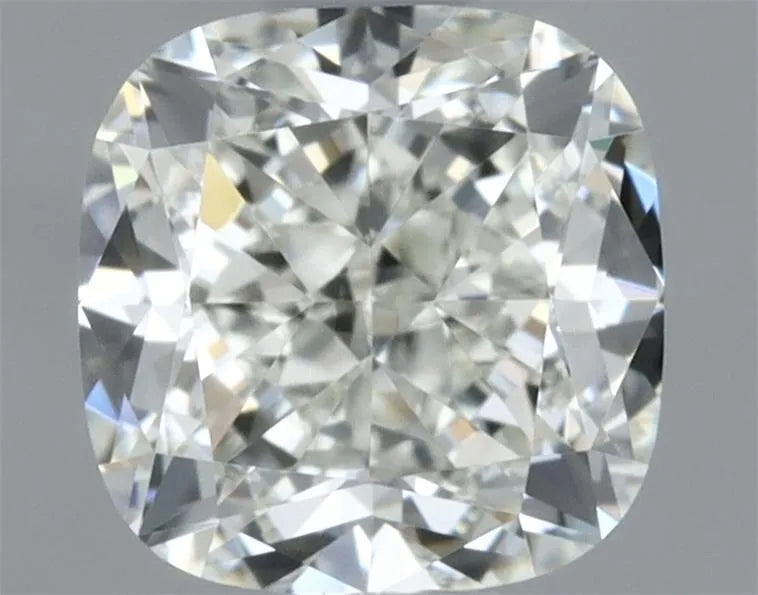 0.80ct Cushion brilliant Natural Diamond (Colour L, Clarity VVS1, GIA Certified)