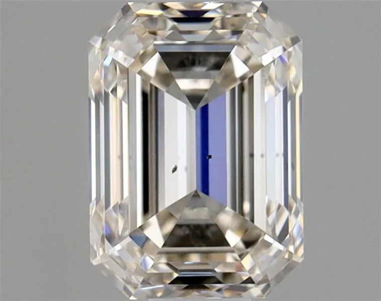 0.90ct Emerald Natural Diamond (Clarity VS2, GIA Certified)