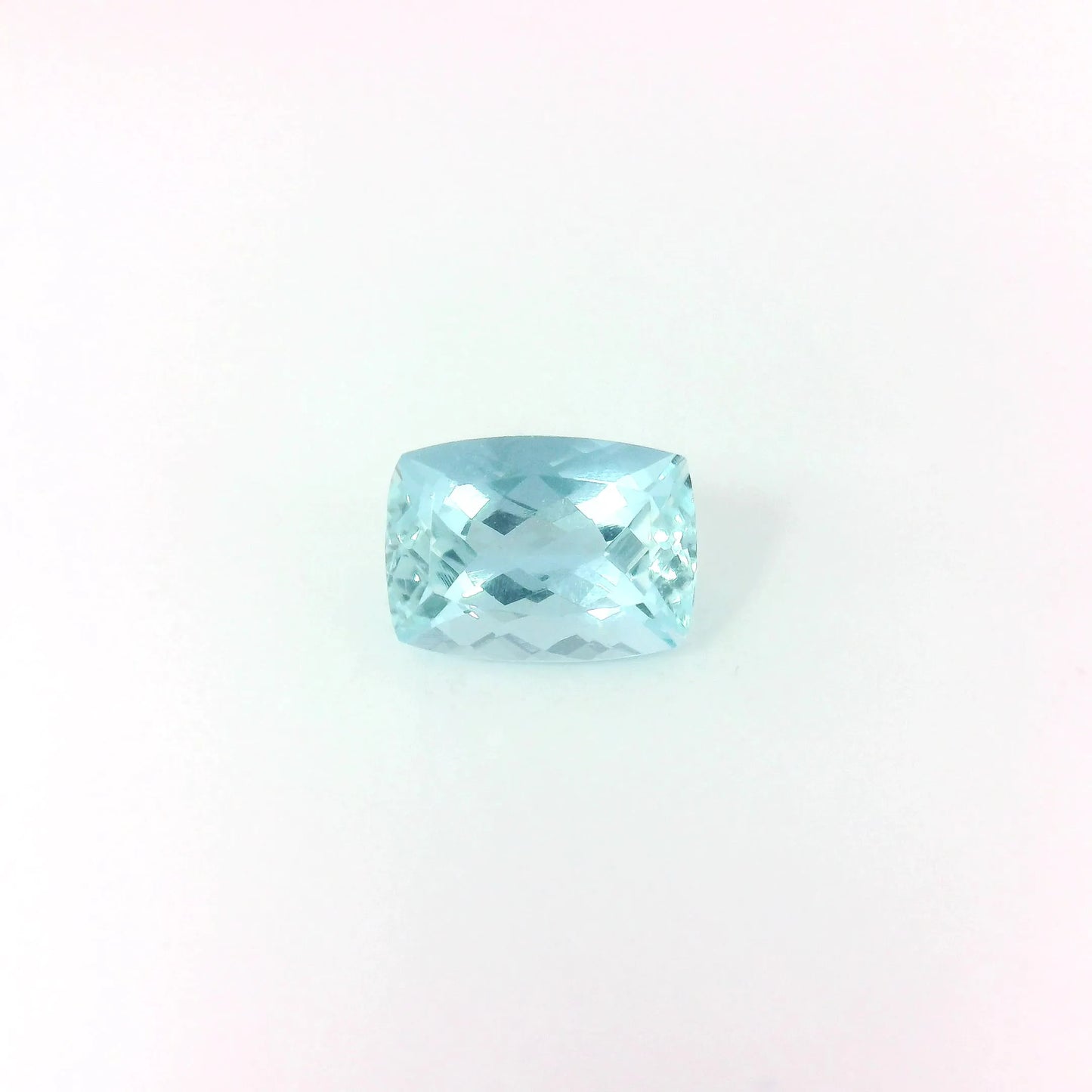 0.97ct Cushion Natural Aquamarine (Colour Blue, Clarity Eye Clean, Cut Faceted)