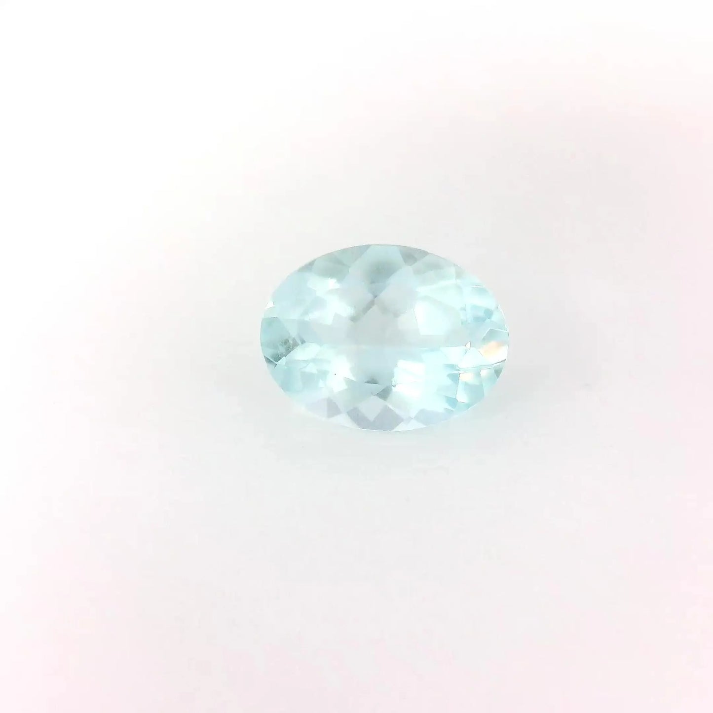 1.21ct Oval Natural Aquamarine (Colour Blue, Clarity Eye Clean, Cut Faceted)