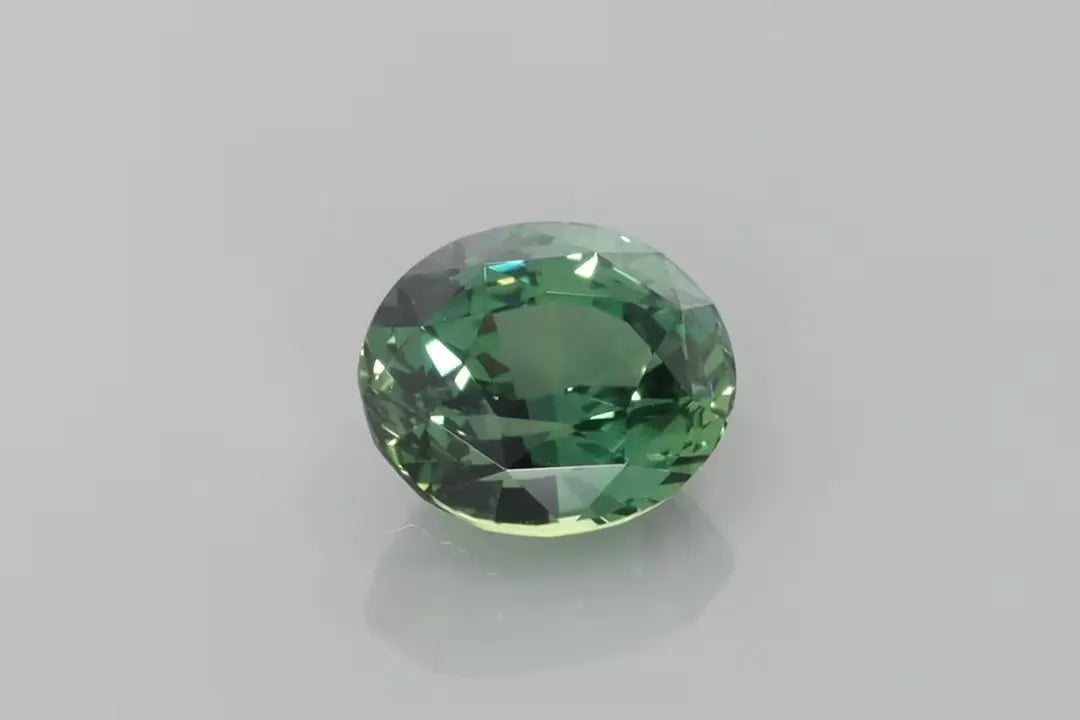 2.22ct Oval Natural Sapphire (Colour Teal, Clarity Eye Clean, Cut Faceted)