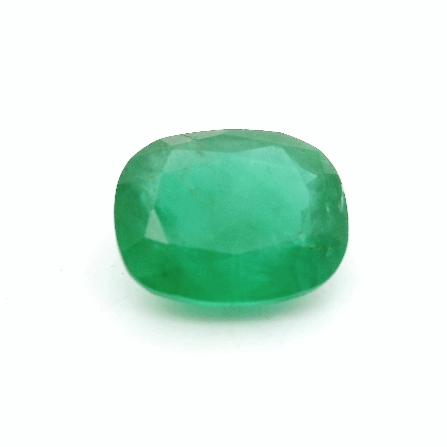 6.80ct Cushion Natural Emerald (Colour Green, Clarity Moderately Included, Cut Faceted)