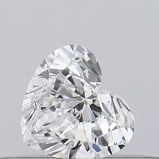 0.18ct Heart Natural Diamond (Colour E, Clarity VS2, GIA Certified)