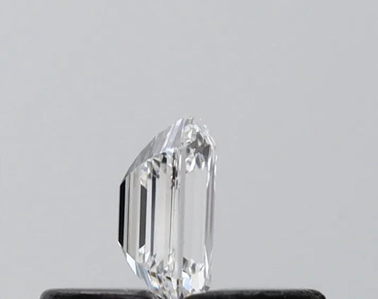 0.20ct Emerald Lab Grown Diamond (Colour D, Clarity VVS1, IGI Certified)