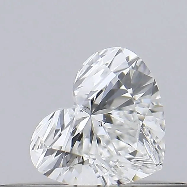 0.20ct Heart Natural Diamond (Colour G, Clarity VS2, GIA Certified)