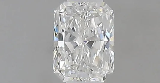 0.23ct Radiant Natural Diamond (Colour E, Clarity VVS1, GIA Certified)