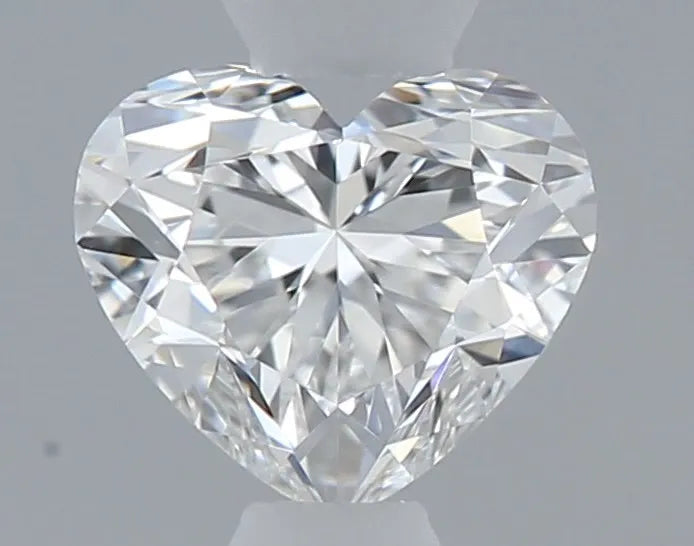 0.30ct Heart Natural Diamond (Colour E, Clarity VS1, GIA Certified)