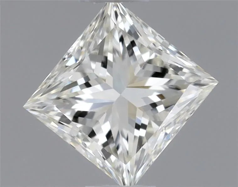 0.30ct Princess Natural Diamond (Colour J, Clarity VVS2, GIA Certified)