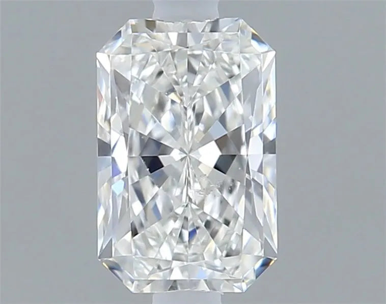 0.30ct Radiant Natural Diamond (Colour F, Clarity SI1, GIA Certified)