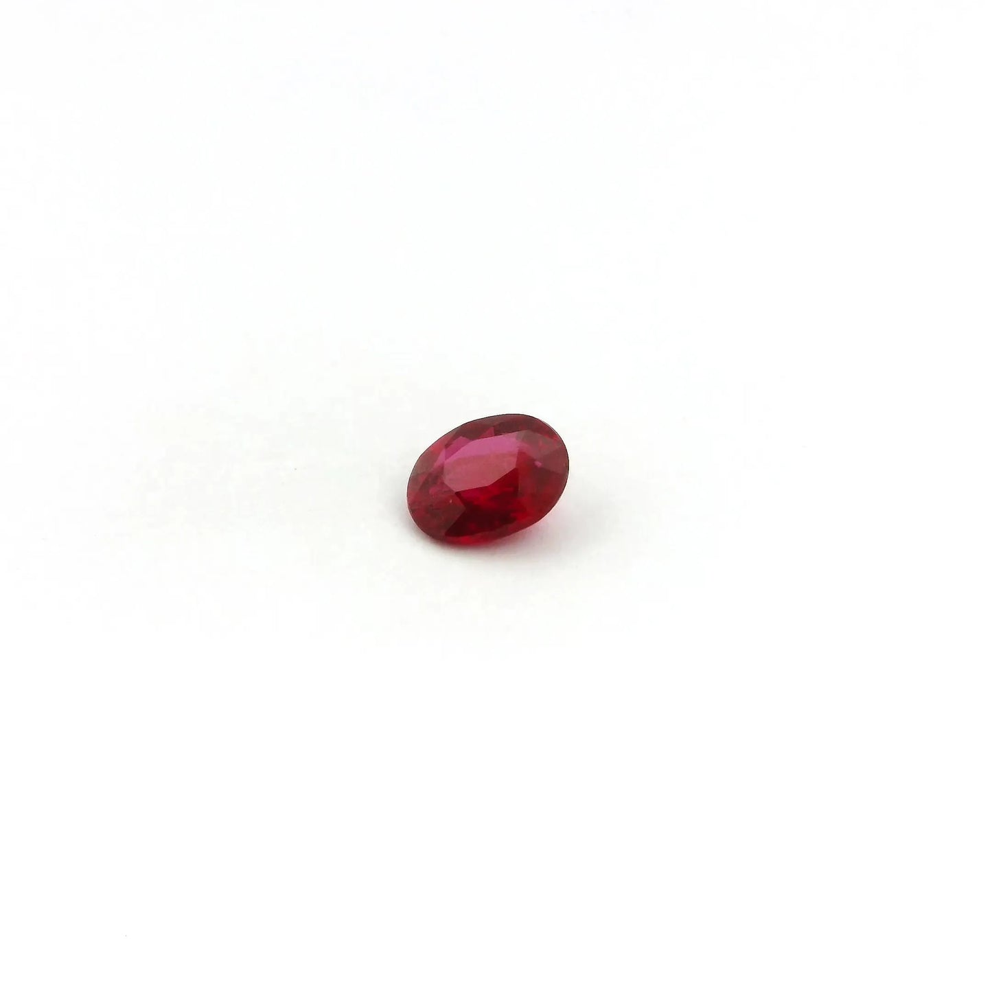 0.32ct Oval Natural Ruby (Colour Red, Clarity Slightly Included, Cut Faceted)