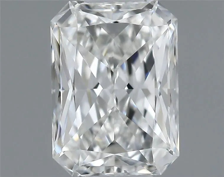 0.34ct Radiant Natural Diamond (Colour F, Clarity VVS1, GIA Certified)