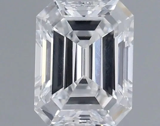0.35ct Emerald Natural Diamond (Colour D, Clarity VVS2, GIA Certified)