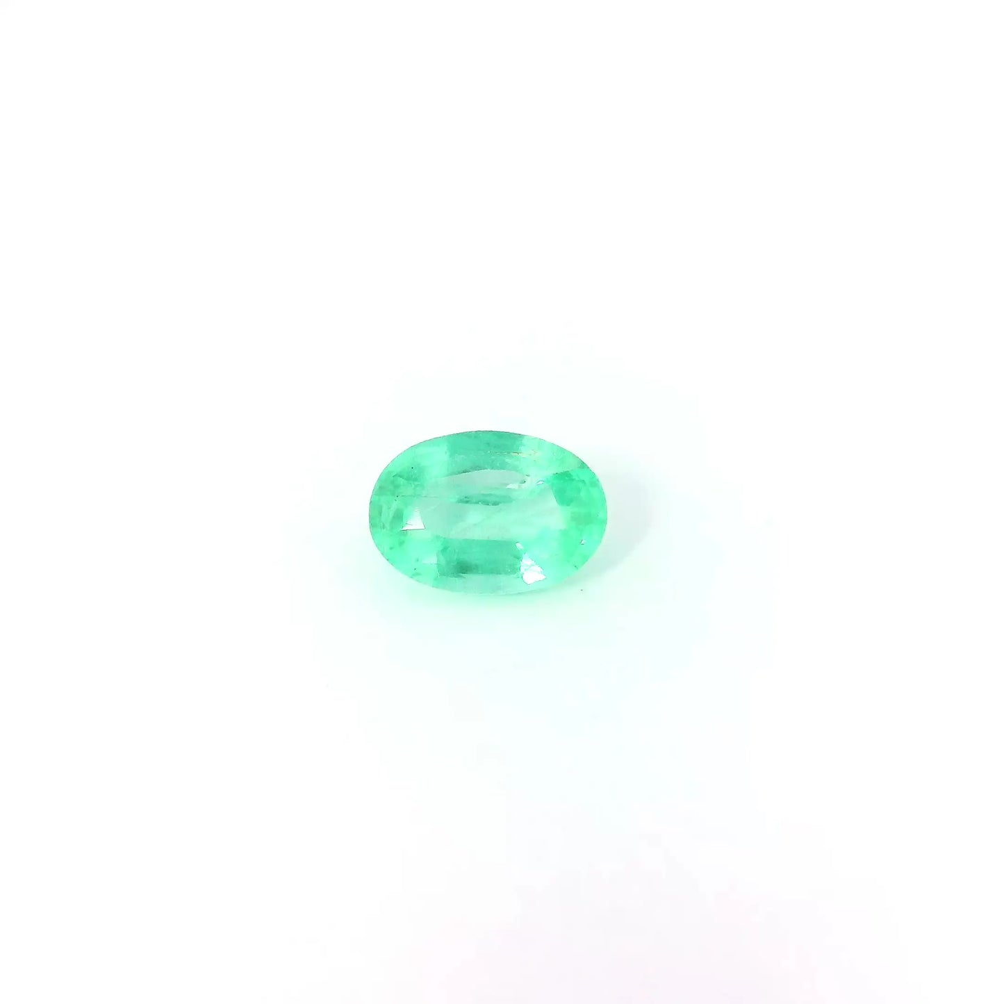 0.42ct Oval Natural Emerald (Colour Green, Clarity Slightly Included, Cut Faceted)