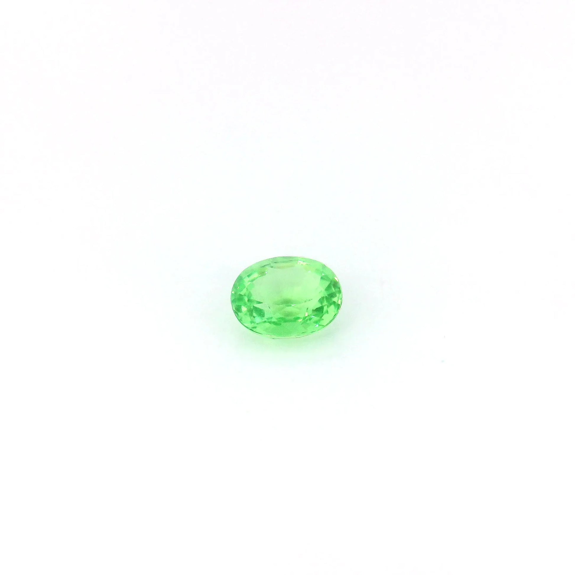 0.42ct Oval Natural Garnet (Colour Green, Clarity Eye Clean, Cut Faceted)