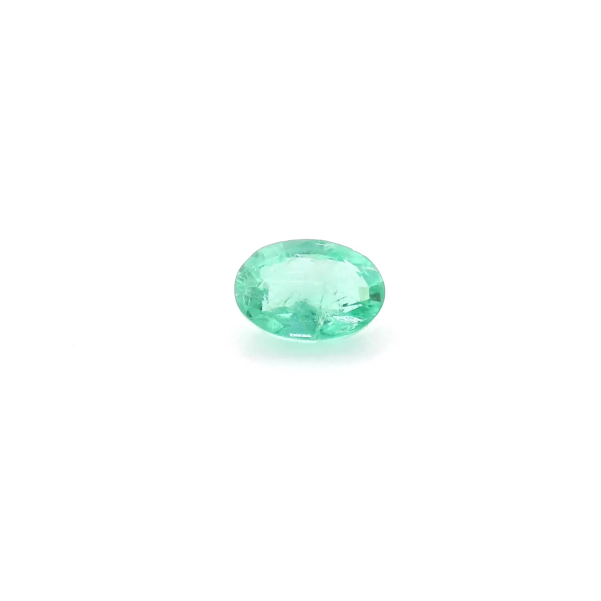 0.52ct Oval Natural Emerald (Colour Green, Clarity Slightly Included, Cut Faceted)