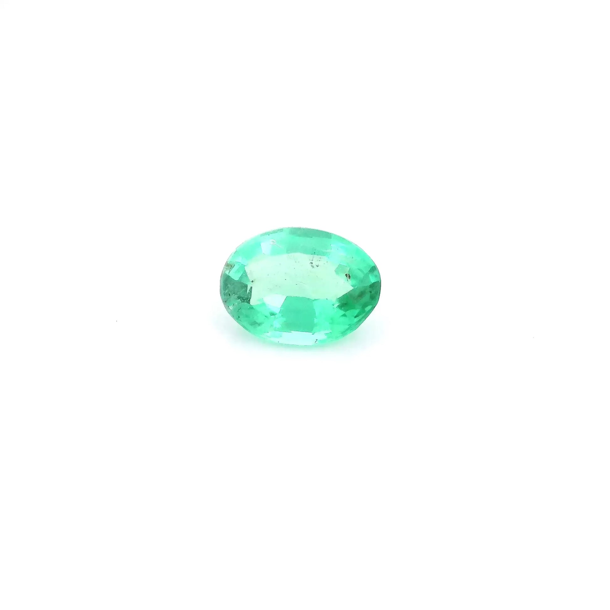 0.55ct Oval Natural Emerald (Colour Green, Clarity Slightly Included, Cut Faceted)