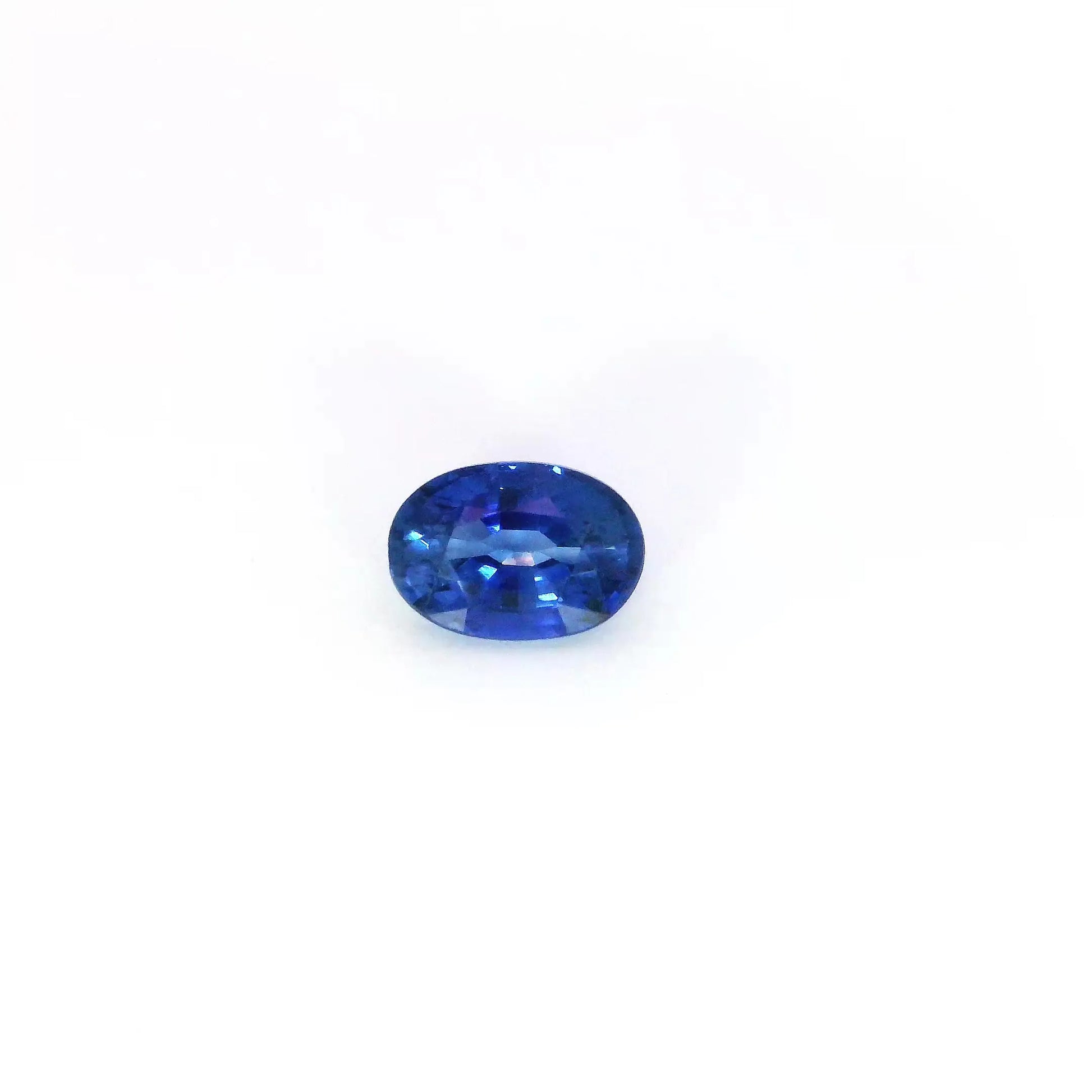 0.65ct Oval Natural Sapphire (Colour Blue, Clarity Eye Clean, Cut Faceted)