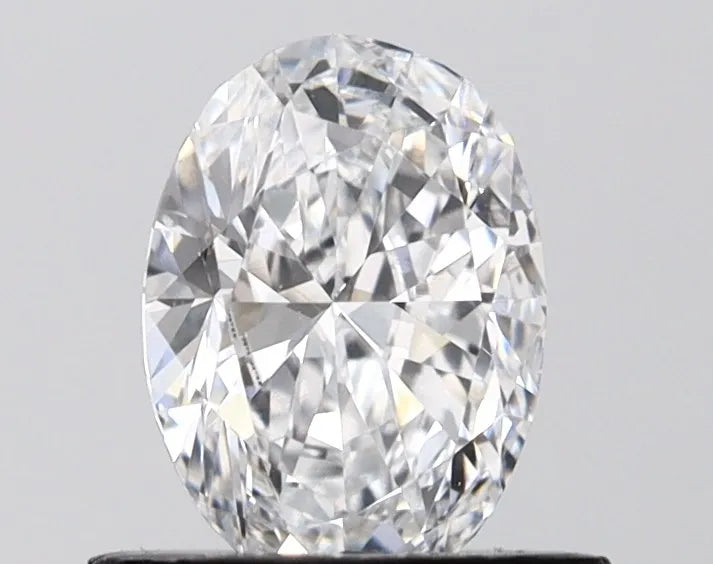 0.72ct Oval Lab Grown Diamond (Colour D, Clarity VVS2, IGI Certified)