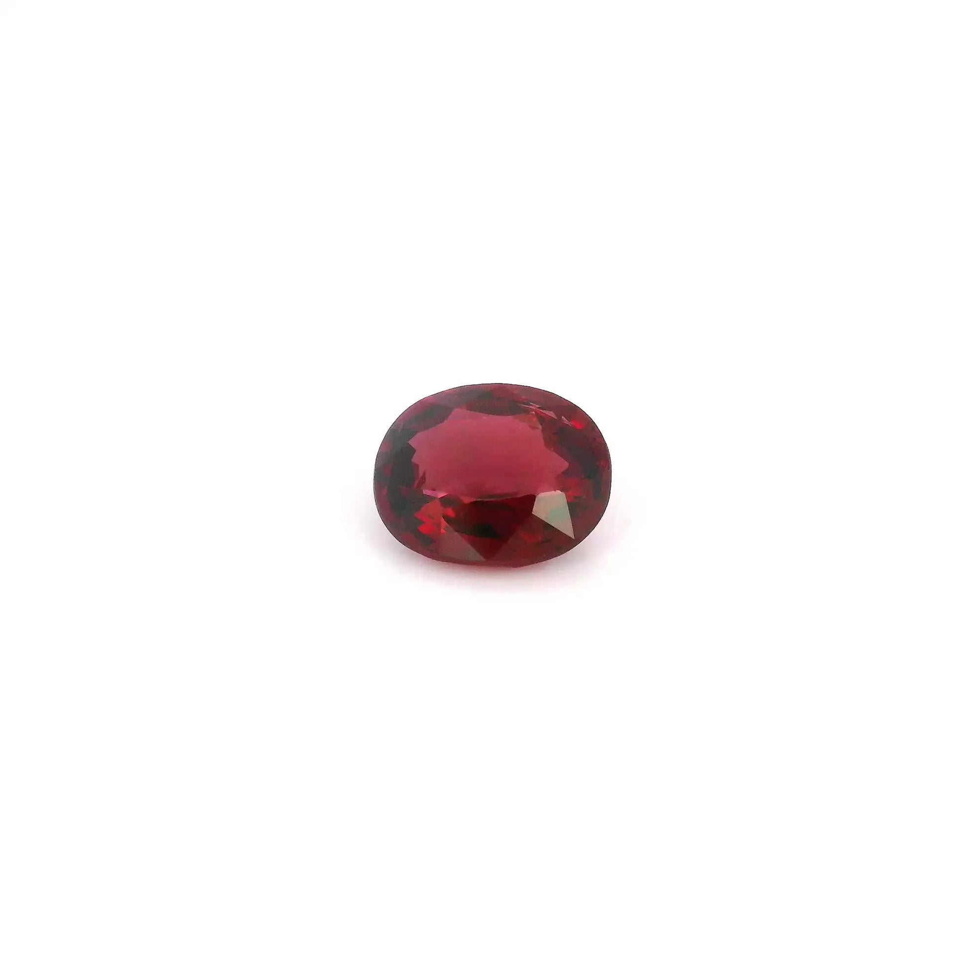 0.85ct Oval Natural Spinel (Colour Red, Clarity Slightly Included, Cut Faceted)