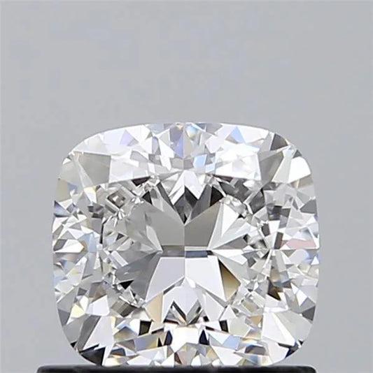 0.90ct Cushion brilliant Natural Diamond (Colour E, Clarity VVS2, GIA Certified)