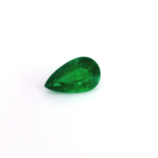0.95ct Pear Natural Emerald (Colour Green, Clarity Slightly Included, Cut Faceted)