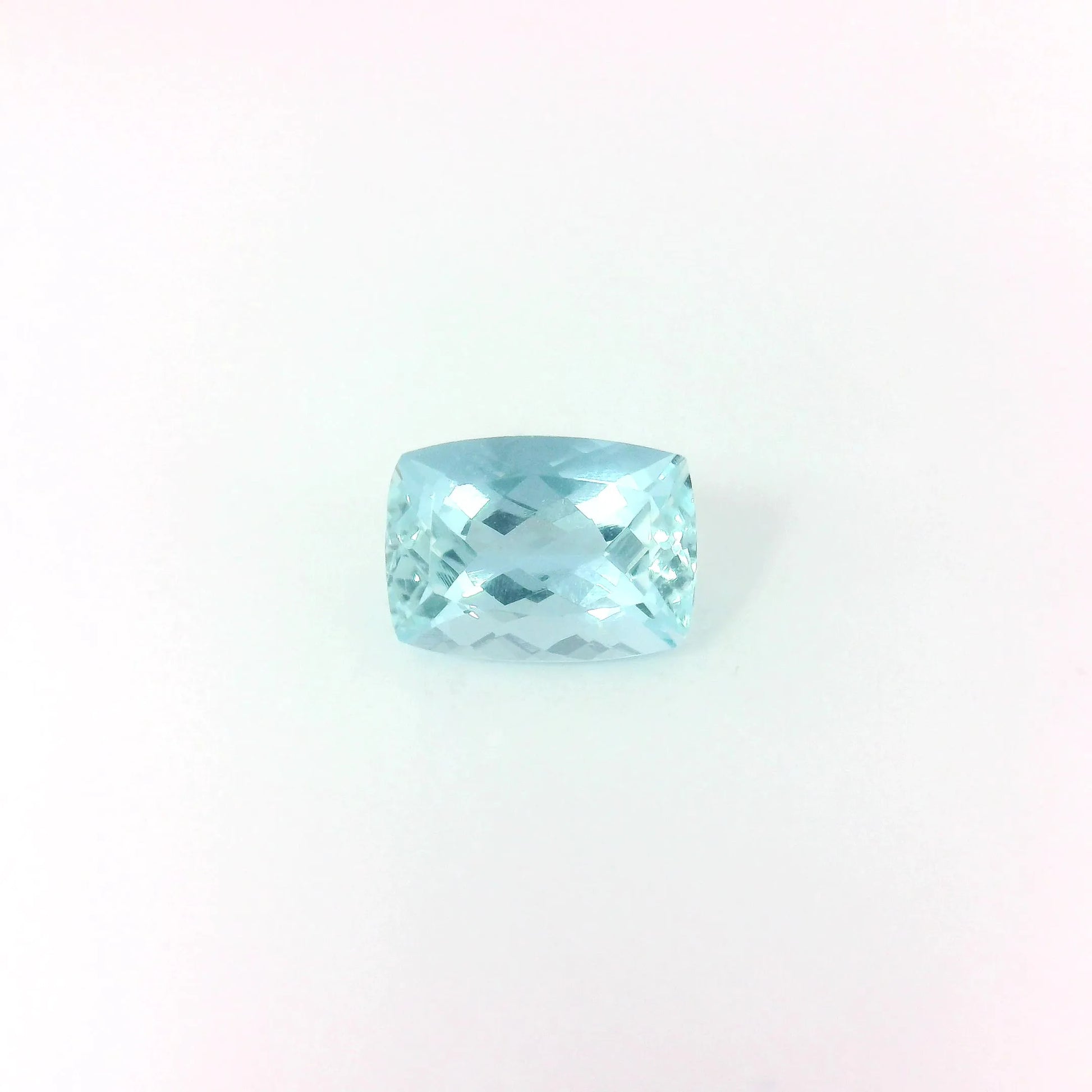 0.97ct Cushion Natural Aquamarine (Colour Blue, Clarity Eye Clean, Cut Faceted)