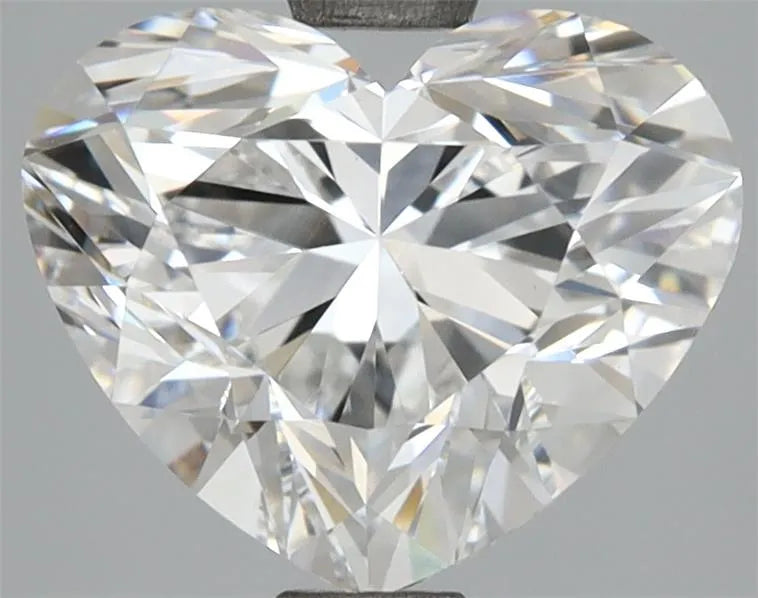 3.52ct Heart Lab Grown Diamond (Colour E, Clarity VVS2, IGI Certified)