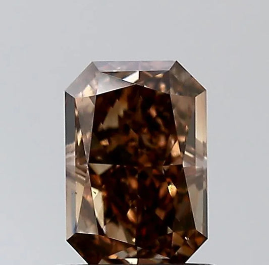 1.00ct Radiant Natural Diamond (Clarity VS2, GIA Certified)