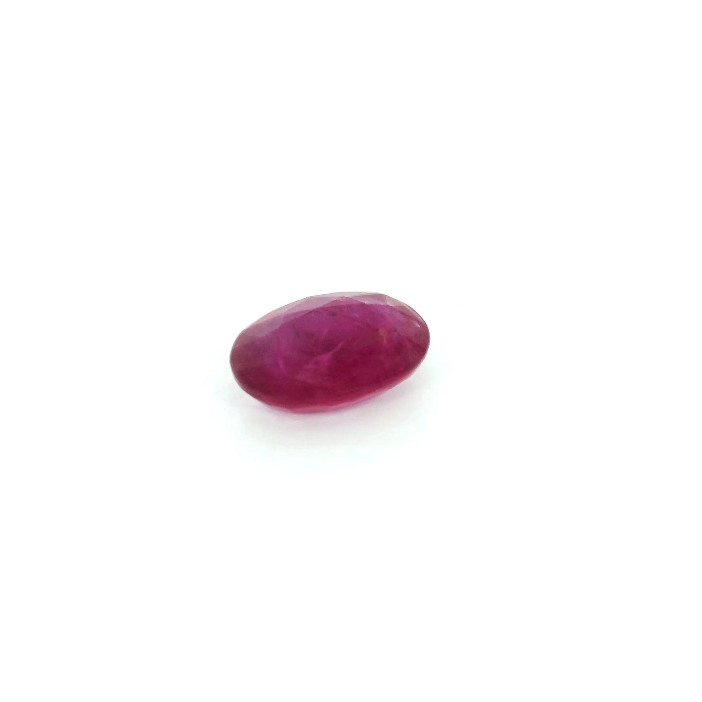 1.06ct Oval Natural Ruby (Colour Red, Clarity Moderately Included, Cut Faceted)