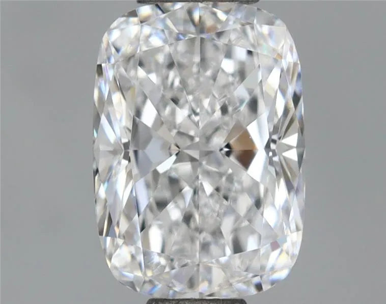 1.13ct Cushion brilliant Lab Grown Diamond (Colour D, Clarity VVS1, IGI Certified)