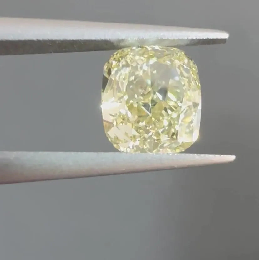 1.16ct Cushion brilliant Natural Diamond (Colour Fancy Yellow, Clarity VS2, GIA Certified)