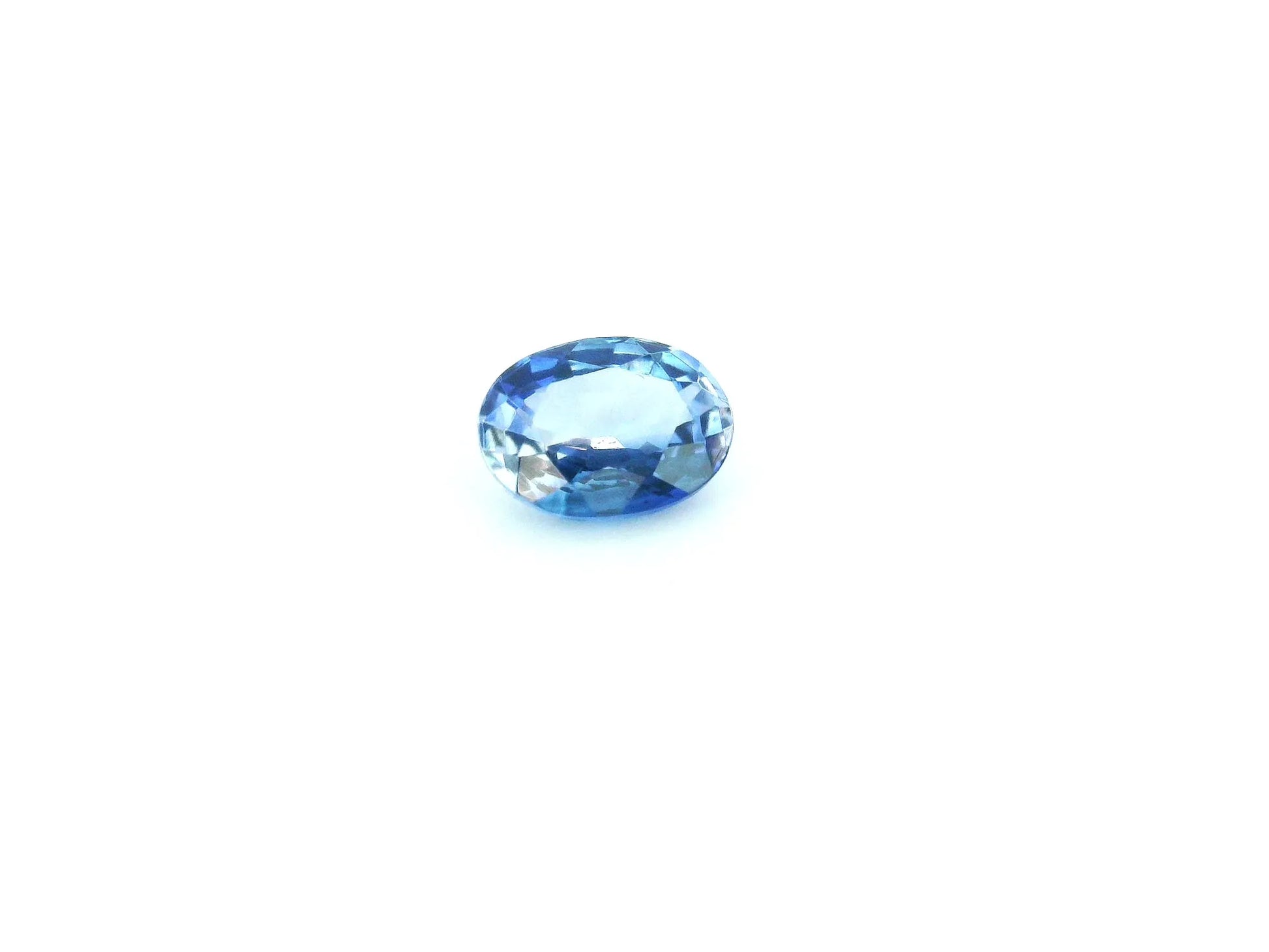 1.22ct Oval Natural Sapphire (Colour Blue, Clarity Eye Clean, Cut Faceted)