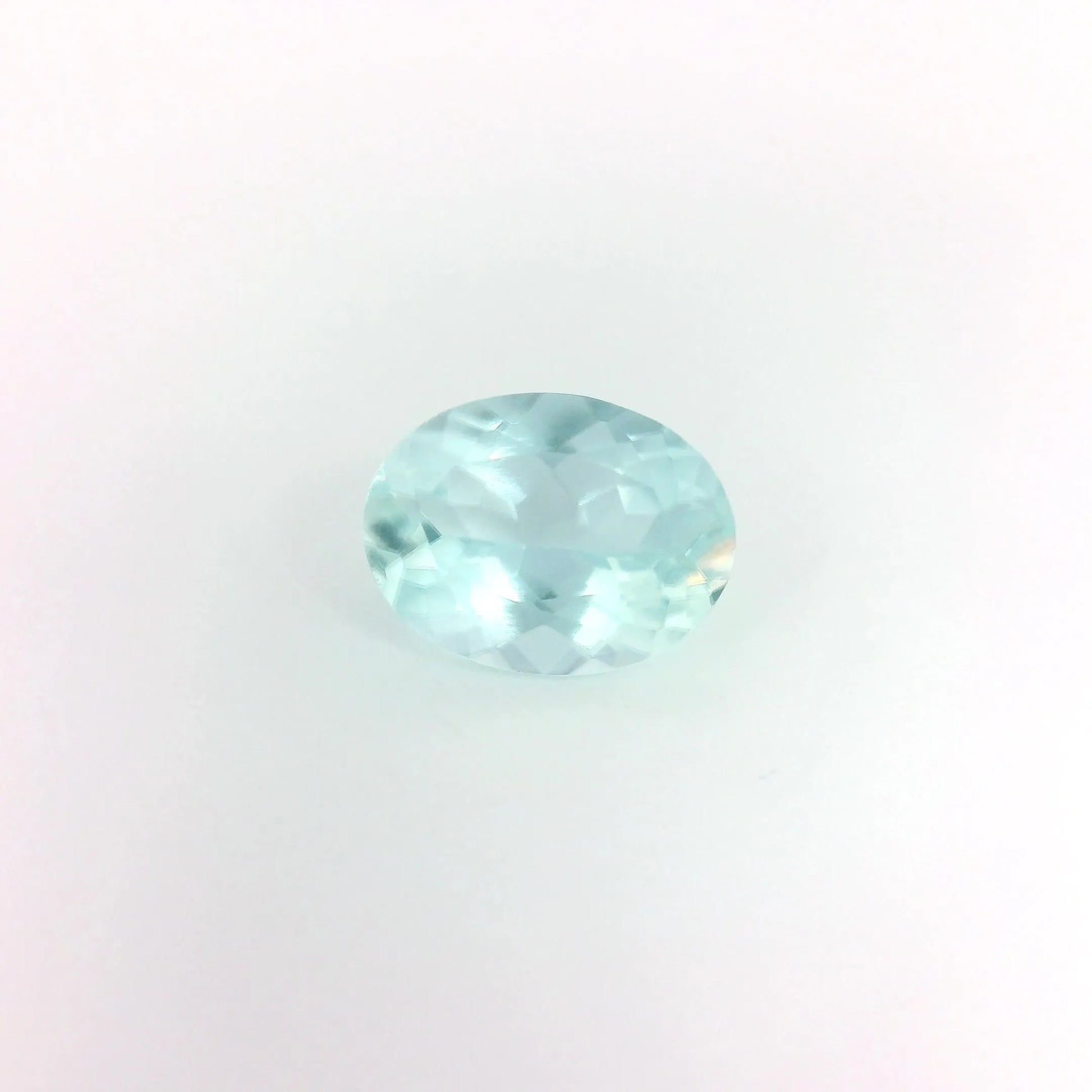 1.35ct Oval Natural Aquamarine (Colour Blue, Clarity Eye Clean, Cut Faceted)