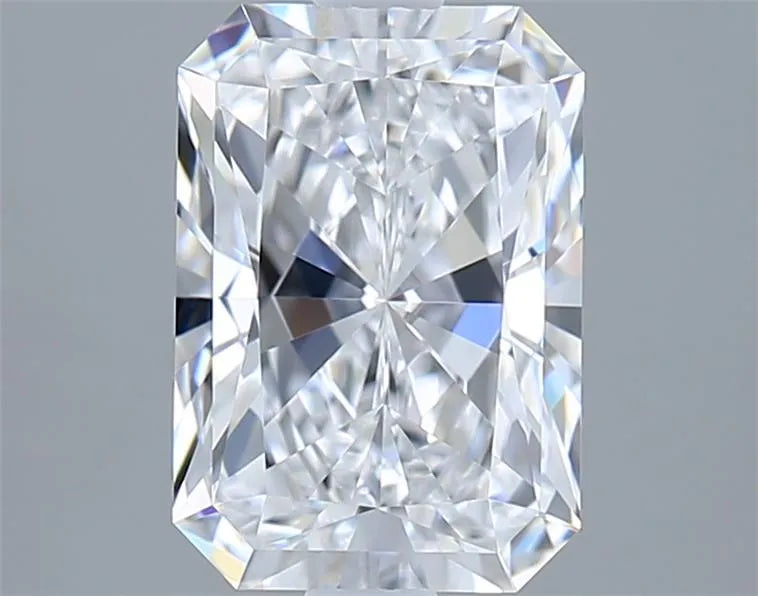 1.79ct Radiant Lab Grown Diamond (Colour D, Clarity VVS1, IGI Certified)