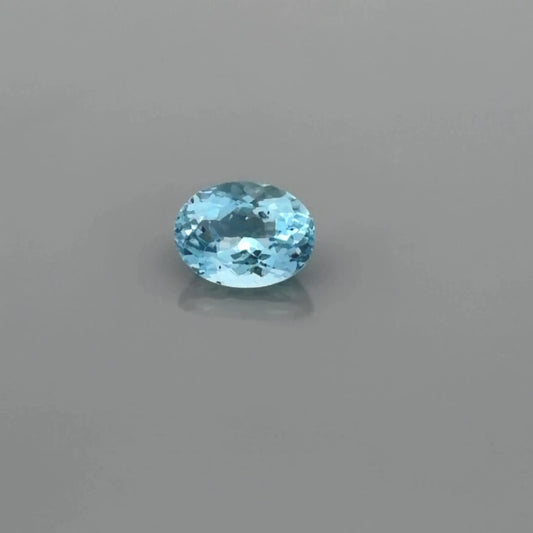 1.93ct Oval Natural Aquamarine (Colour Blue, Clarity Slightly Included, Cut Faceted)
