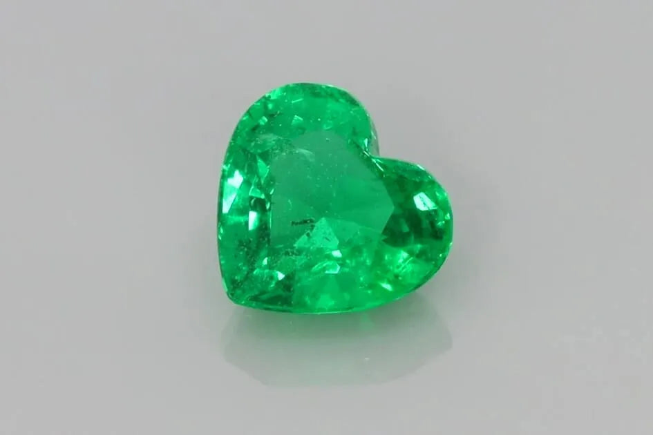 1.20ct Heart Natural Emerald (Colour Green, Clarity Slightly Included, Cut Faceted)