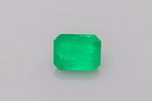 1.39ct Emerald Natural Emerald (Colour Green, Clarity Slightly Included, Cut Faceted)