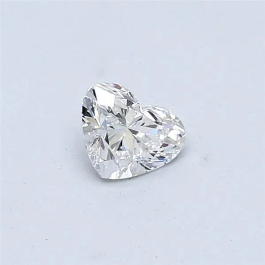 0.40ct Heart Natural Diamond (Colour E, Clarity VVS2, GIA Certified)