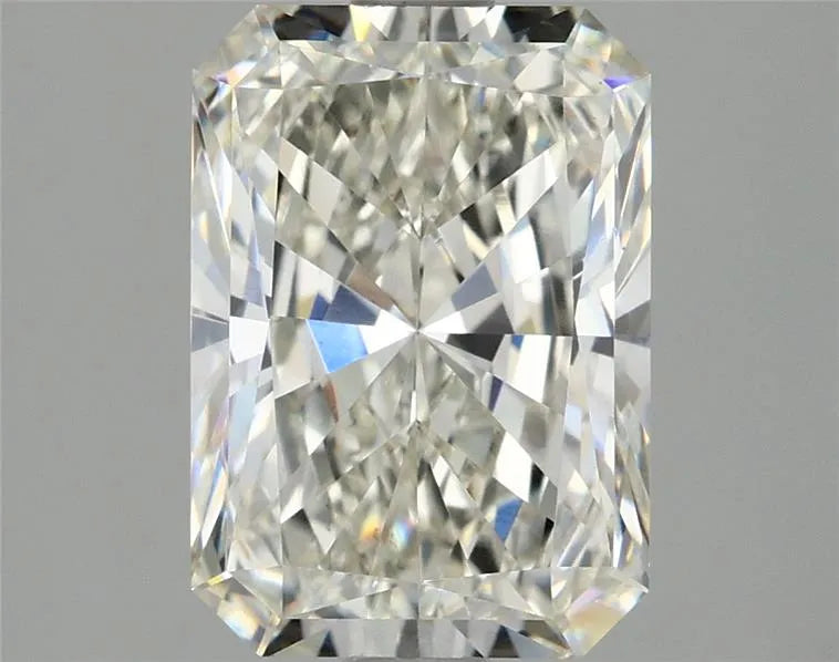 2.40ct Radiant Lab Grown Diamond (Colour H, Clarity VS1, IGI Certified)