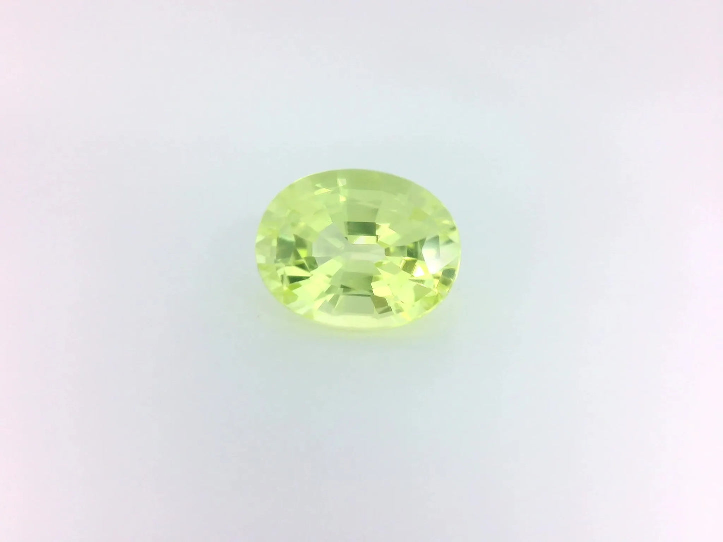 2.50ct Oval Natural Beryl (Colour Green, Clarity Eye Clean, Cut Faceted)