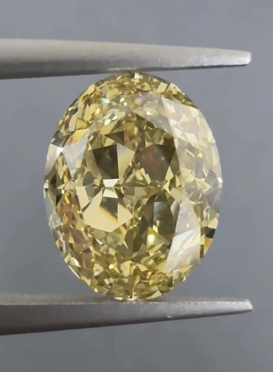 2.73ct Oval Natural Diamond (Colour Fancy Brownish Yellow, Clarity VS1, GIA Certified)