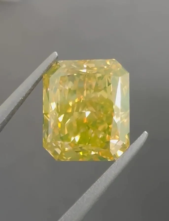 3.01ct Radiant Natural Diamond (Colour Fancy Deep Brownish Yellow, Clarity VS1, GIA Certified)