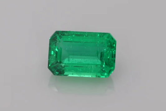 3.50ct Emerald Natural Emerald (Colour Green, Clarity Slightly Included, Cut Faceted)