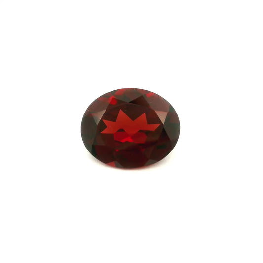 3.89ct Oval Natural Garnet (Colour Red, Clarity Slightly Included, Cut Faceted)